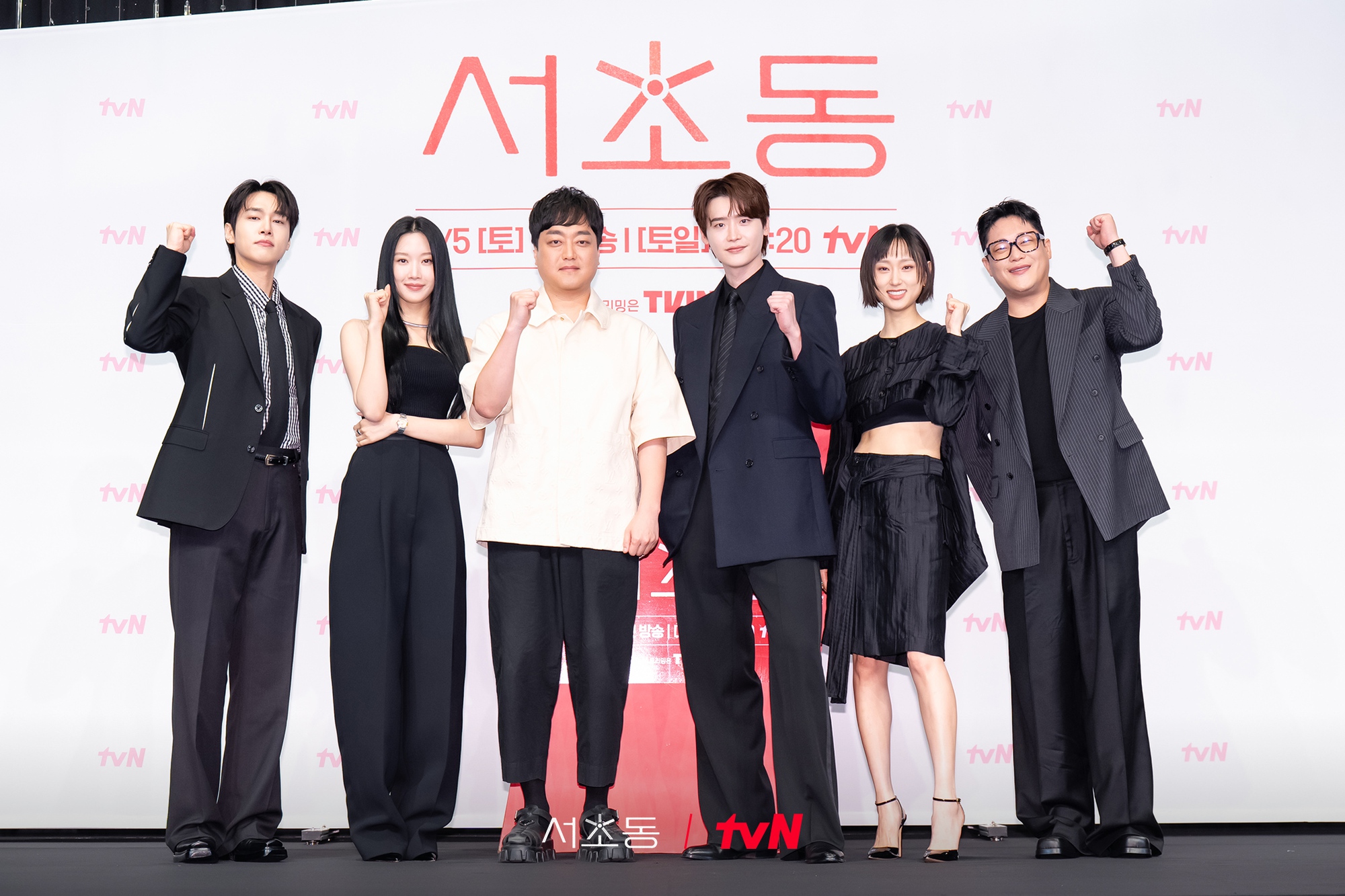 Cả showbiz phải chịu thua khi tiểu thư tài phiệt này lên đồ, siêu sang từ phim đến đời không cần phải diễn - Ảnh 12.