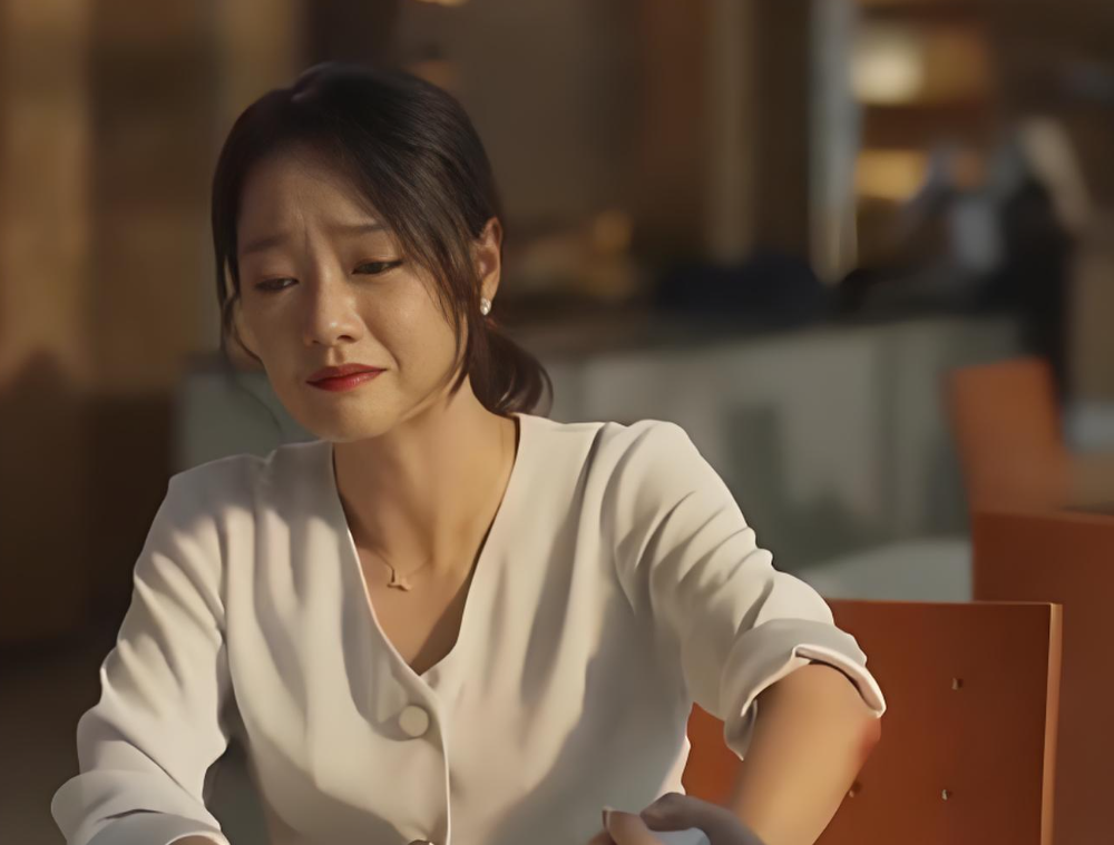 Biết thông gia lục đục đòi ly hôn, mẹ chồng nói một câu mà tôi xấu hổ muốn độn thổ- Ảnh 1. Biết thông gia lục đục đòi ly hôn, mẹ chồng nói một câu mà tôi xấu hổ muốn độn thổ- Ảnh 1.