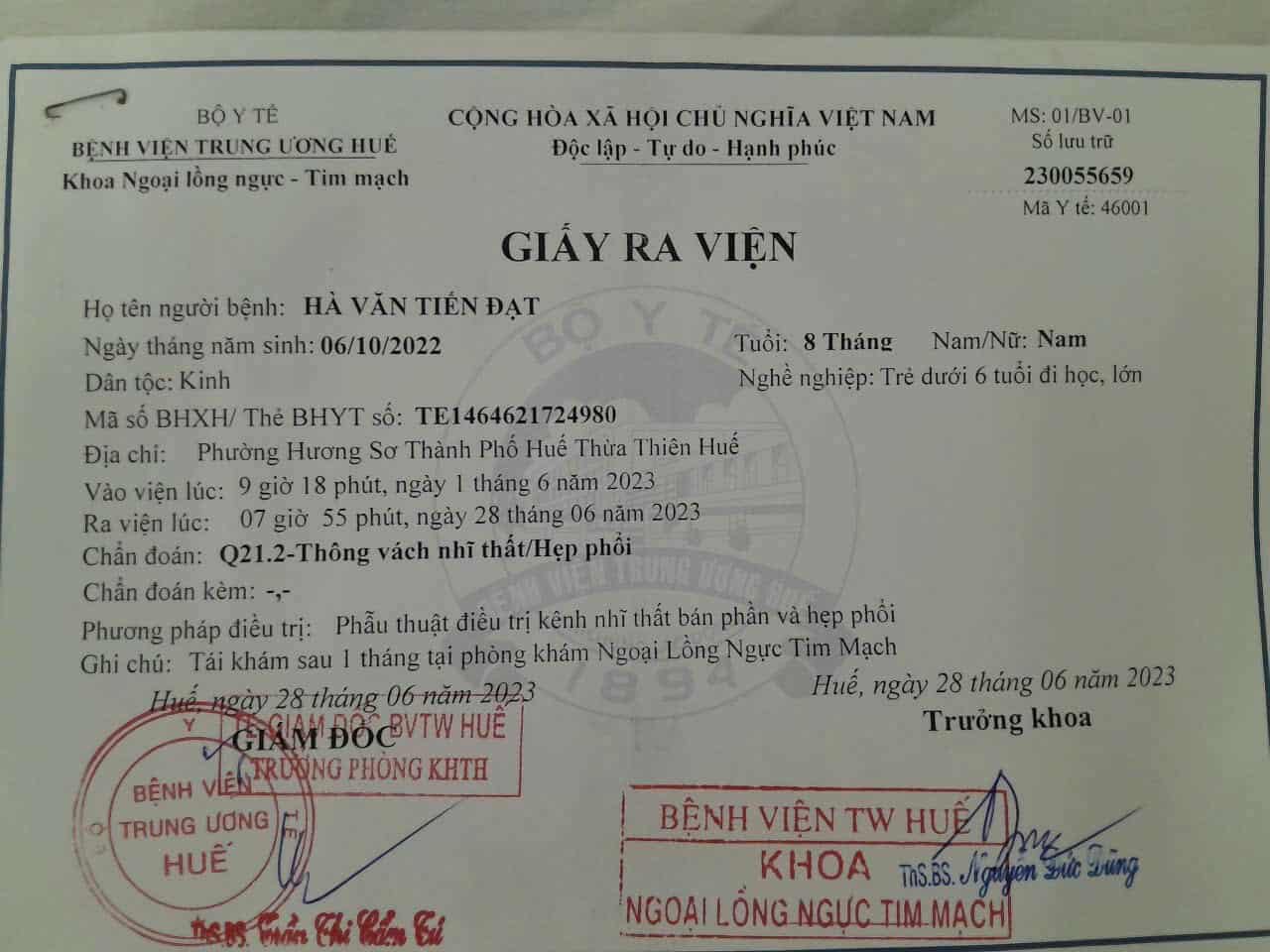 Thai phụ ôm con trai 3 tuổi bị tim bẩm sinh, suy dinh dưỡng nặng cầu cứu - Ảnh 1. Thai phụ ôm con trai 3 tuổi bị tim bẩm sinh, suy dinh dưỡng nặng cầu cứu - Ảnh 1.