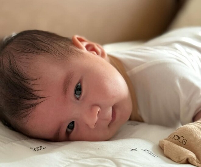 Bé Panda chỉ hơn 2 tháng đã "mở khóa" kĩ năng mới khiến Mai Ngọc phải tự hào "bõ công mẹ"- Ảnh 2. Bé Panda chỉ hơn 2 tháng đã "mở khóa" kĩ năng mới khiến Mai Ngọc phải tự hào "bõ công mẹ"- Ảnh 2.