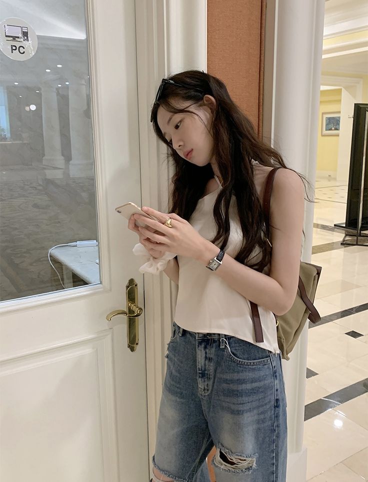 Tình hình bất ổn của cô vợ kiếm 30 triệu/tháng, coi chồng như người dưng cùng nhà - Ảnh 2. Tình hình bất ổn của cô vợ kiếm 30 triệu/tháng, coi chồng như người dưng cùng nhà - Ảnh 2.
