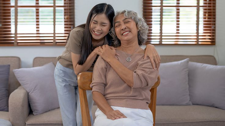Từ lo cho cha mẹ, tôi nhận ra: Chính mình cũng cần được chăm sóc đúng cách khi về già - Ảnh 2. Từ lo cho cha mẹ, tôi nhận ra: Chính mình cũng cần được chăm sóc đúng cách khi về già - Ảnh 2.