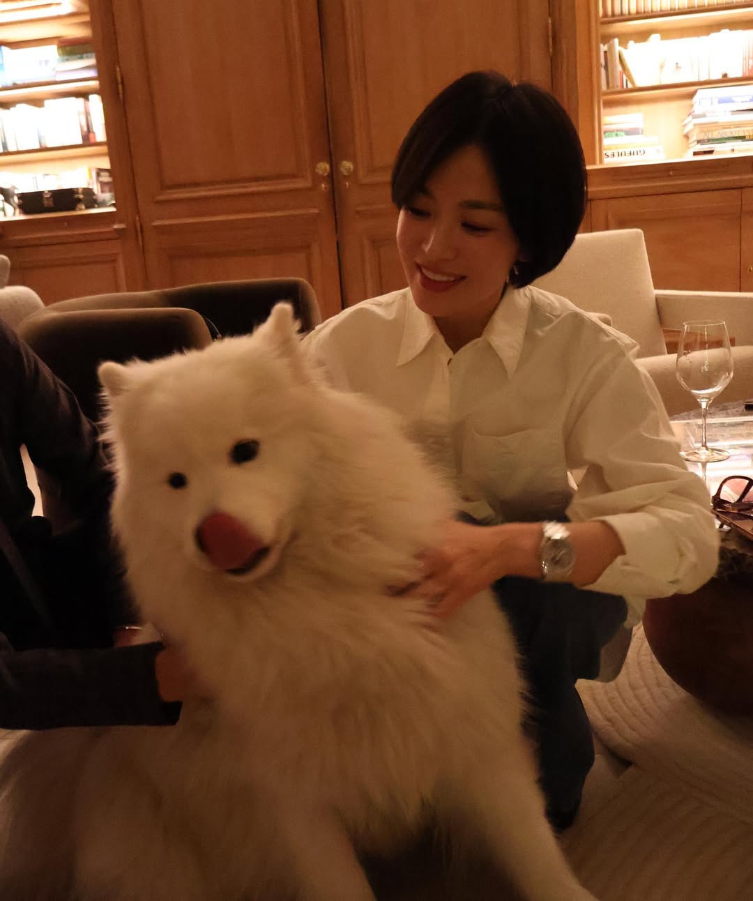 Song Hye Kyo 43 tuổi vẫn là Song Hye Kyo 43 tuổi vẫn là