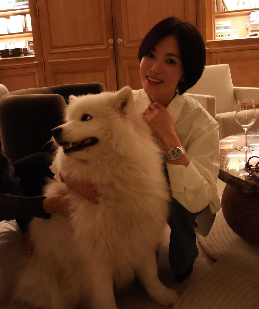 Song Hye Kyo 43 tuổi vẫn là Song Hye Kyo 43 tuổi vẫn là