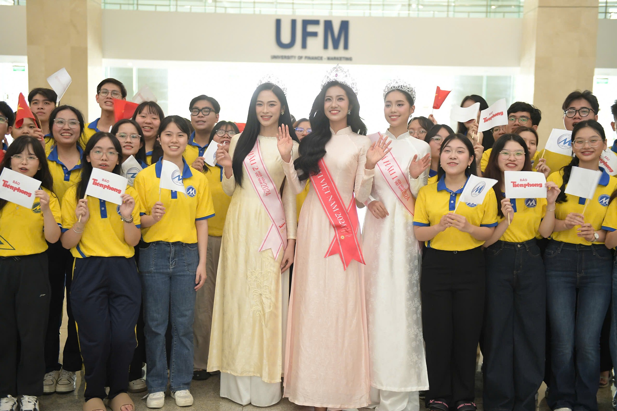 Lý do Trúc Linh được trao vương miện Hoa hậu Việt Nam 2024: Không chọn viên ngọc đã quá sáng - Ảnh 2. Lý do Trúc Linh được trao vương miện Hoa hậu Việt Nam 2024: Không chọn viên ngọc đã quá sáng - Ảnh 2.