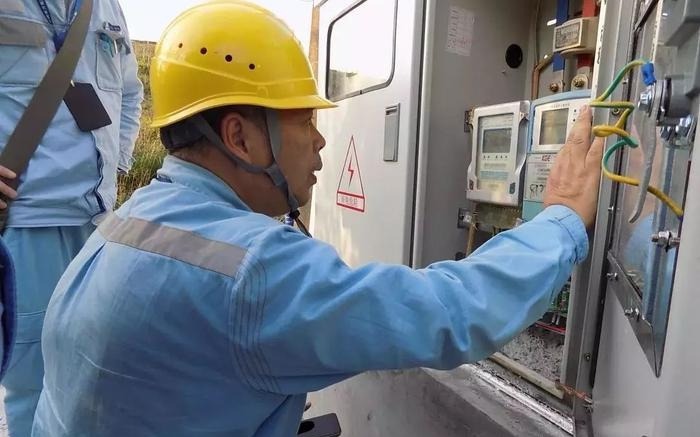 Hoá đơn tiền điện từ 700 nghìn vọt lên 70 triệu sau một tháng chủ nhà đóng cửa về quê: Thủ phạm lộ diện gây sốc