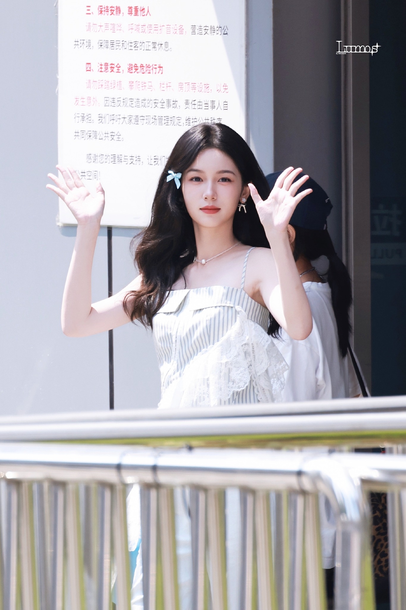 Mỹ nhân đẹp chấn động thế gian đi show thôi sao hot dữ vậy: Visual ngọt hơn chữ ngọt, xem khéo lại nghiện - Ảnh 4. Mỹ nhân đẹp chấn động thế gian đi show thôi sao hot dữ vậy: Visual ngọt hơn chữ ngọt, xem khéo lại nghiện - Ảnh 4.