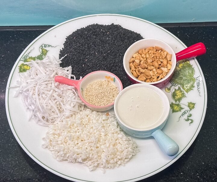 Cách nấu chè mè đen vừa ngon vừa đẹp da, chuẩn dáng - Ảnh 2. Cách nấu chè mè đen vừa ngon vừa đẹp da, chuẩn dáng - Ảnh 2.