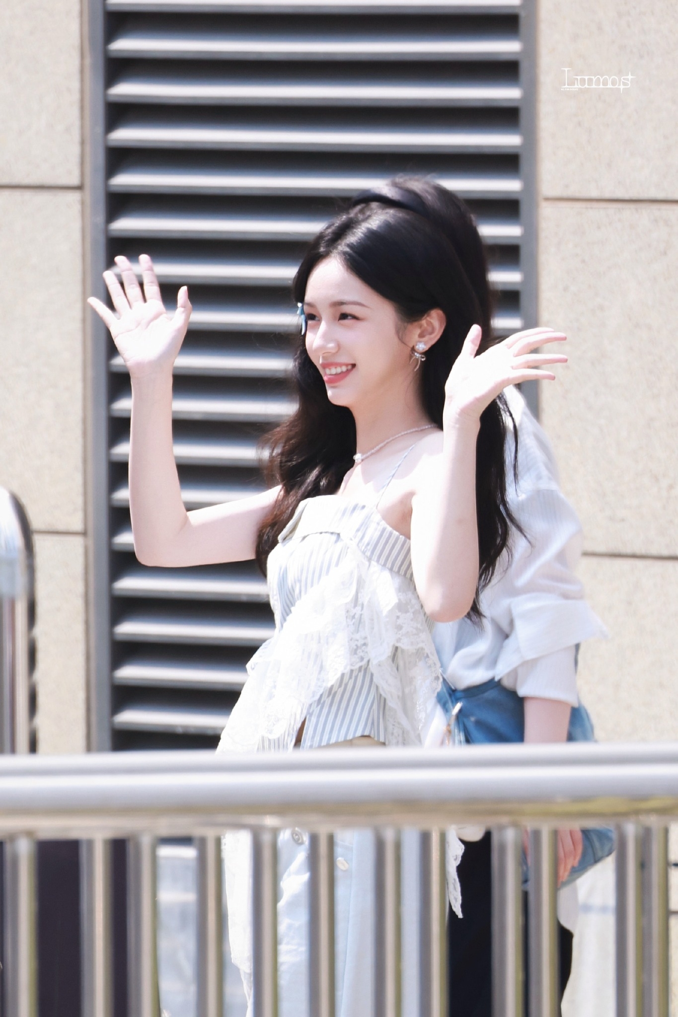 Mỹ nhân đẹp chấn động thế gian đi show thôi sao hot dữ vậy: Visual ngọt hơn chữ ngọt, xem khéo lại nghiện - Ảnh 8. Mỹ nhân đẹp chấn động thế gian đi show thôi sao hot dữ vậy: Visual ngọt hơn chữ ngọt, xem khéo lại nghiện - Ảnh 8.