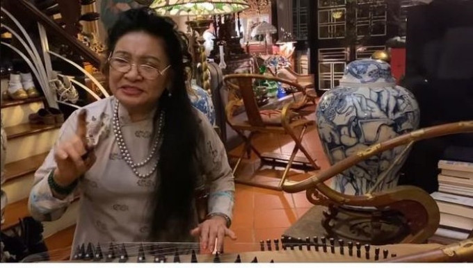 2 không gian sống đối lập đáng mơ ước của NSND nổi tiếng sắp làm đám cưới ở tuổi U60- Ảnh 5. 2 không gian sống đối lập đáng mơ ước của NSND nổi tiếng sắp làm đám cưới ở tuổi U60- Ảnh 5.