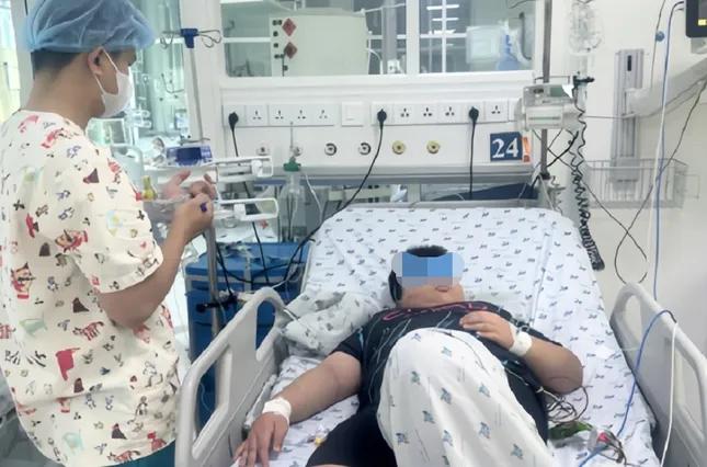 Sốt xuất huyết tăng vọt tại TPHCM, bệnh nhi nguy kịch vì sốc - Ảnh 1. Sốt xuất huyết tăng vọt tại TPHCM, bệnh nhi nguy kịch vì sốc - Ảnh 1.