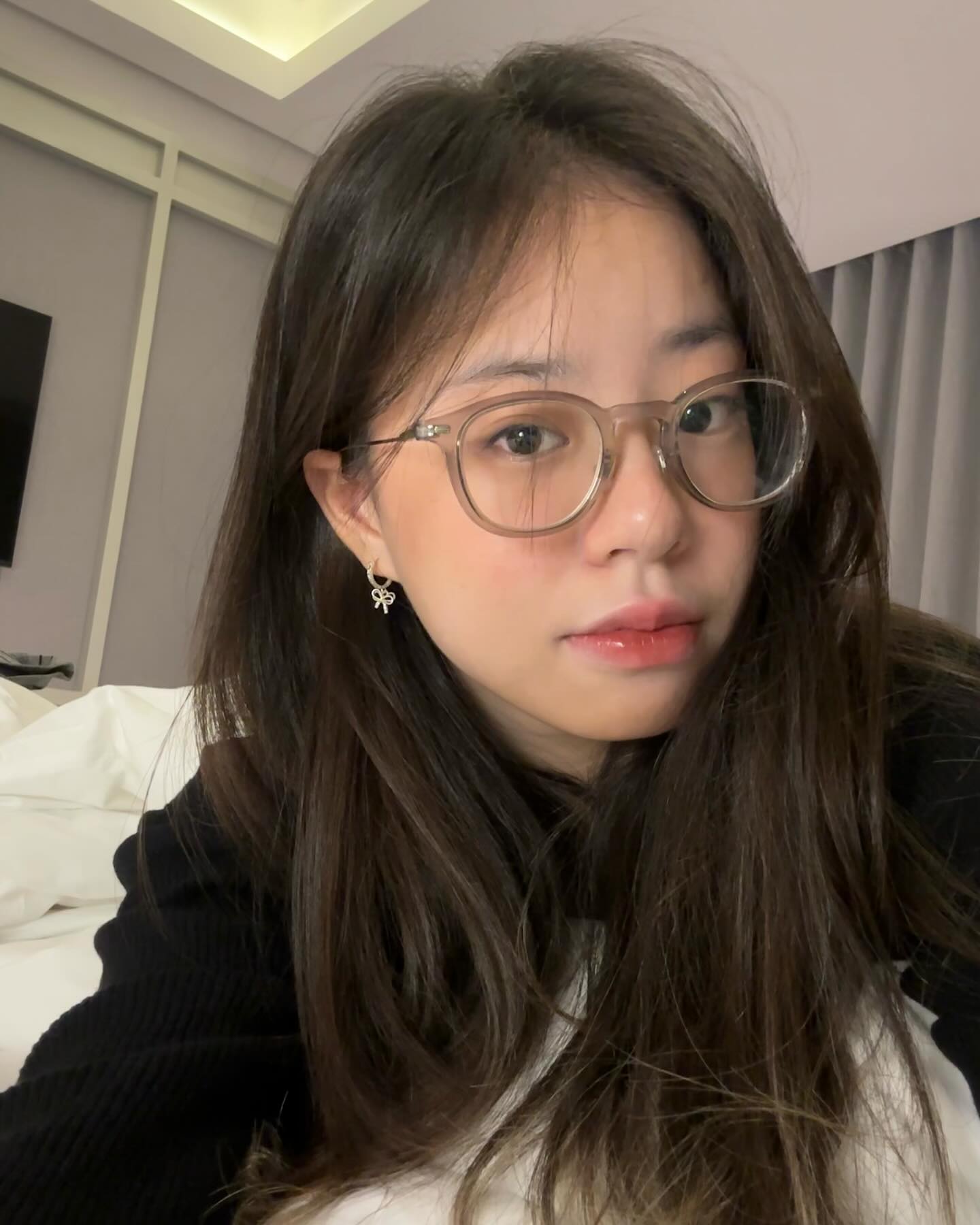 Những người “khổ nhất” sau loạt ảnh hẹn hò của Wren Evans và Minga vừa bị tung ra, cùng nhau làm 1 hành động dứt khoát- Ảnh 2. Những người “khổ nhất” sau loạt ảnh hẹn hò của Wren Evans và Minga vừa bị tung ra, cùng nhau làm 1 hành động dứt khoát- Ảnh 2.