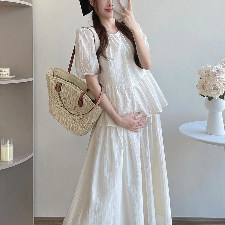 Ngô Thanh Vân mê tít váy trắng dáng suông thời gian bầu bí - Ảnh 15. Ngô Thanh Vân mê tít váy trắng dáng suông thời gian bầu bí - Ảnh 15.