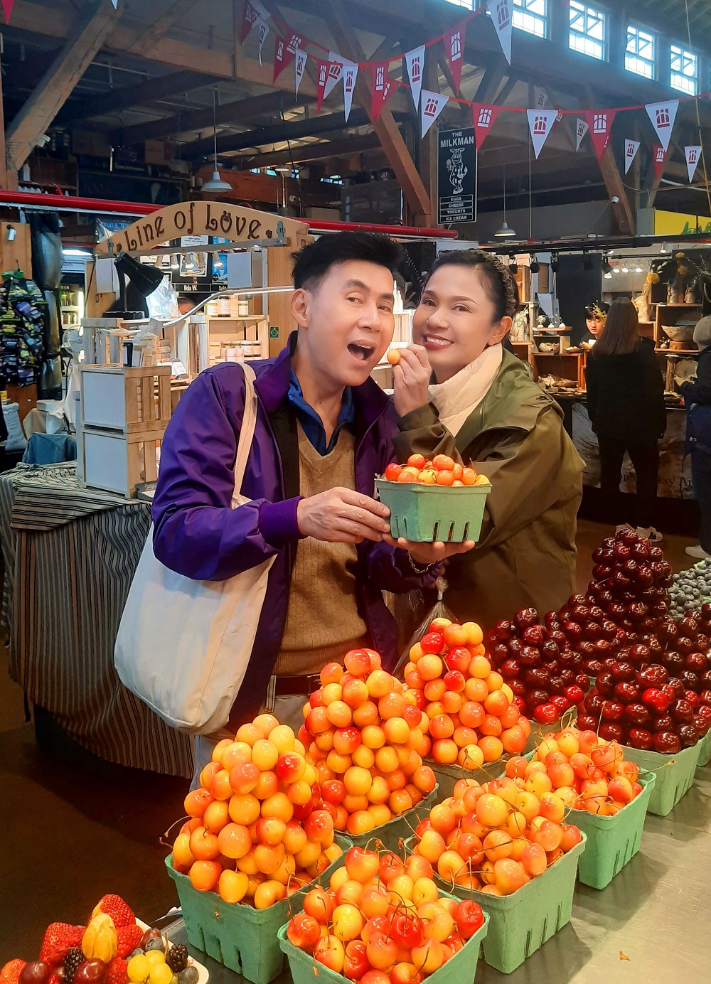 Việt Trinh đi du lịch 16 ngày cùng nam ca sĩ ở nhà hơn 2.000 cây vàng, 2 lần đổ vỡ hôn nhân - Ảnh 3.