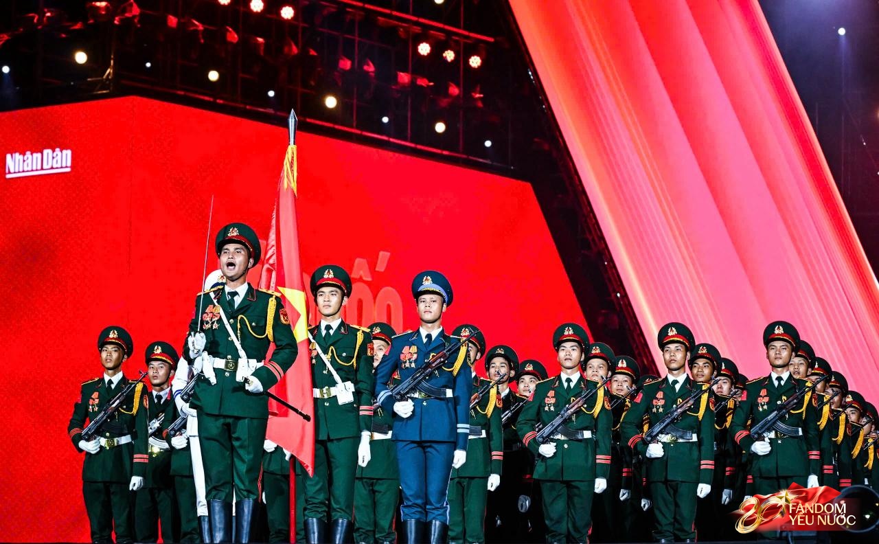 Hé lộ những khoảnh khắc 68 quân nhân tập luyện, sẵn sàng tái hiện hình ảnh duyệt binh trên Quảng trường Đỏ - Ảnh 10.