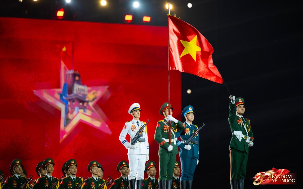 Hé lộ những khoảnh khắc 68 quân nhân tập luyện, sẵn sàng tái hiện hình ảnh duyệt binh trên Quảng trường Đỏ - Ảnh 1.