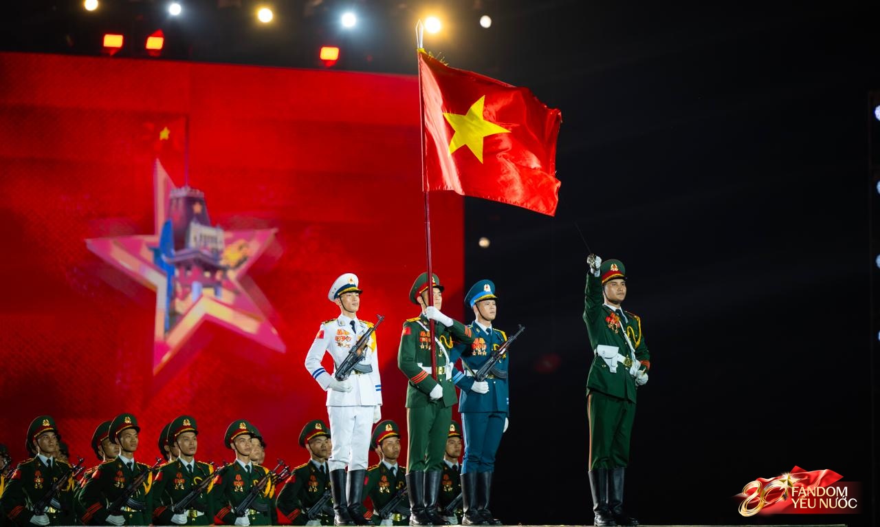 Hé lộ những khoảnh khắc 68 quân nhân tập luyện, sẵn sàng tái hiện hình ảnh duyệt binh trên Quảng trường Đỏ - Ảnh 11.