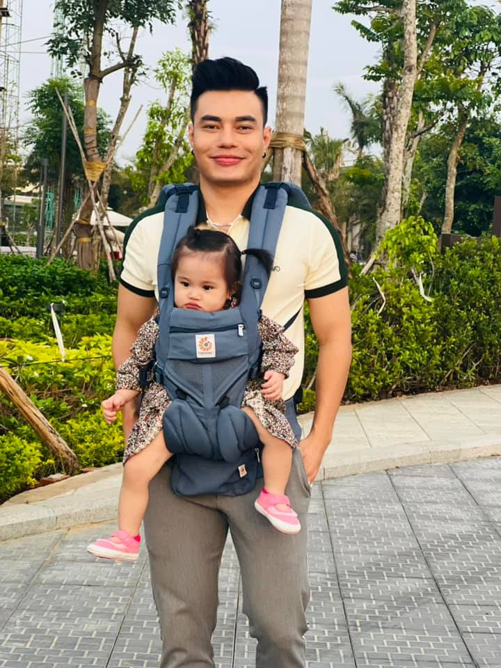 Huy Trần - bố bỉm thích mua đủ thứ đồ lỉnh kỉnh cho con gái, nhưng soi kỹ thì đều có lý do cả đấy!- Ảnh 6. Huy Trần - bố bỉm thích mua đủ thứ đồ lỉnh kỉnh cho con gái, nhưng soi kỹ thì đều có lý do cả đấy!- Ảnh 6.