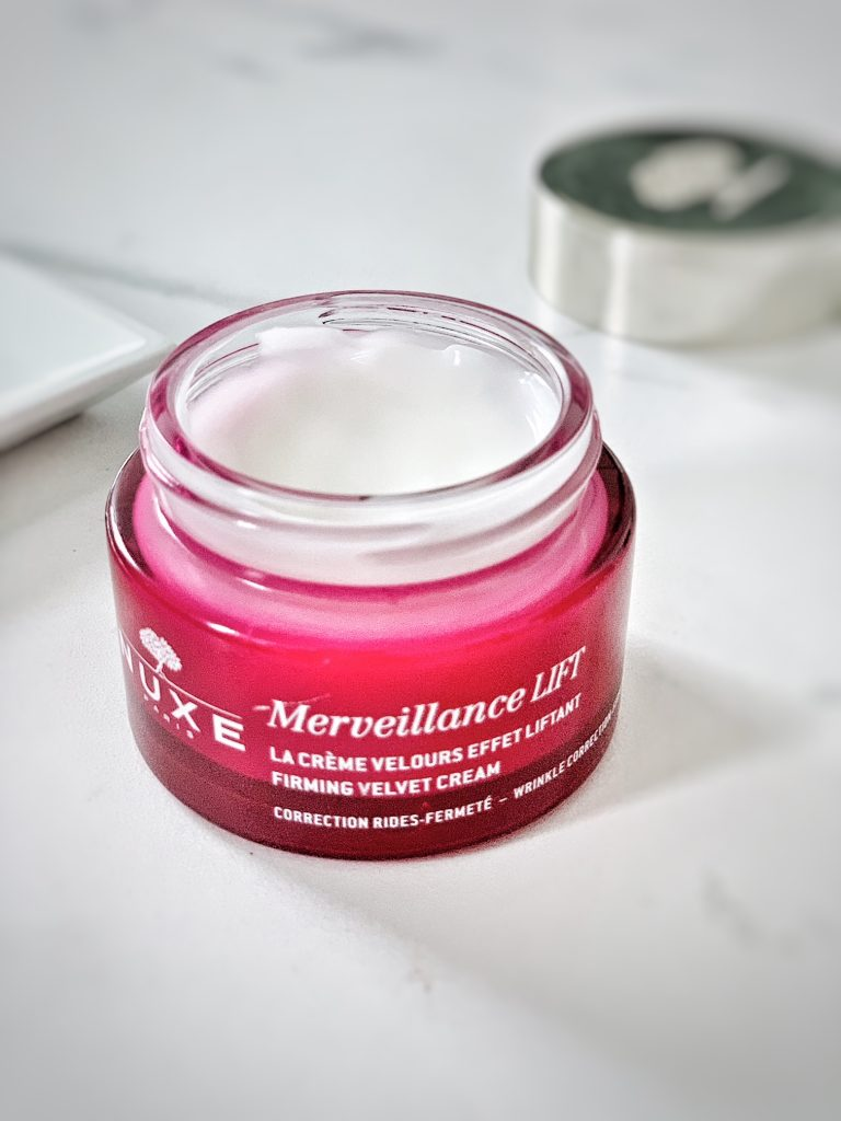 Làm 4 bước massage này mỗi ngày, da căng mướt mịn màng như dùng serum đắt tiền - Ảnh 12.