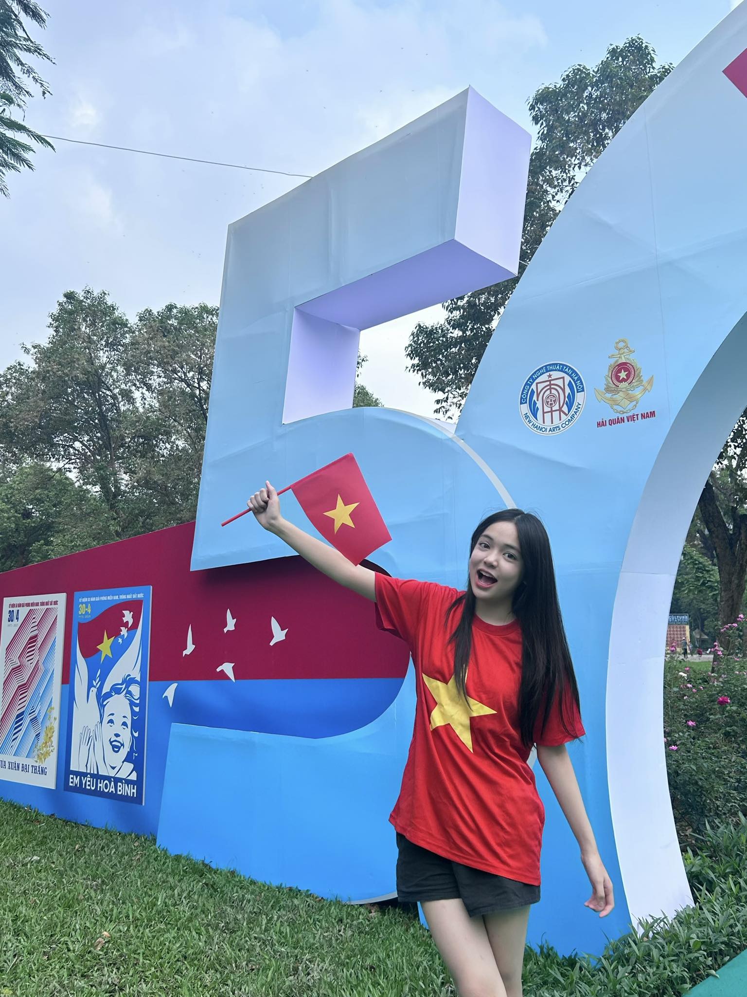 Sao nhí hot nhất nhì showbiz Việt dậy thì thành công ở tuổi 14, được kỳ vọng là hoa hậu tương lai- Ảnh 3.
