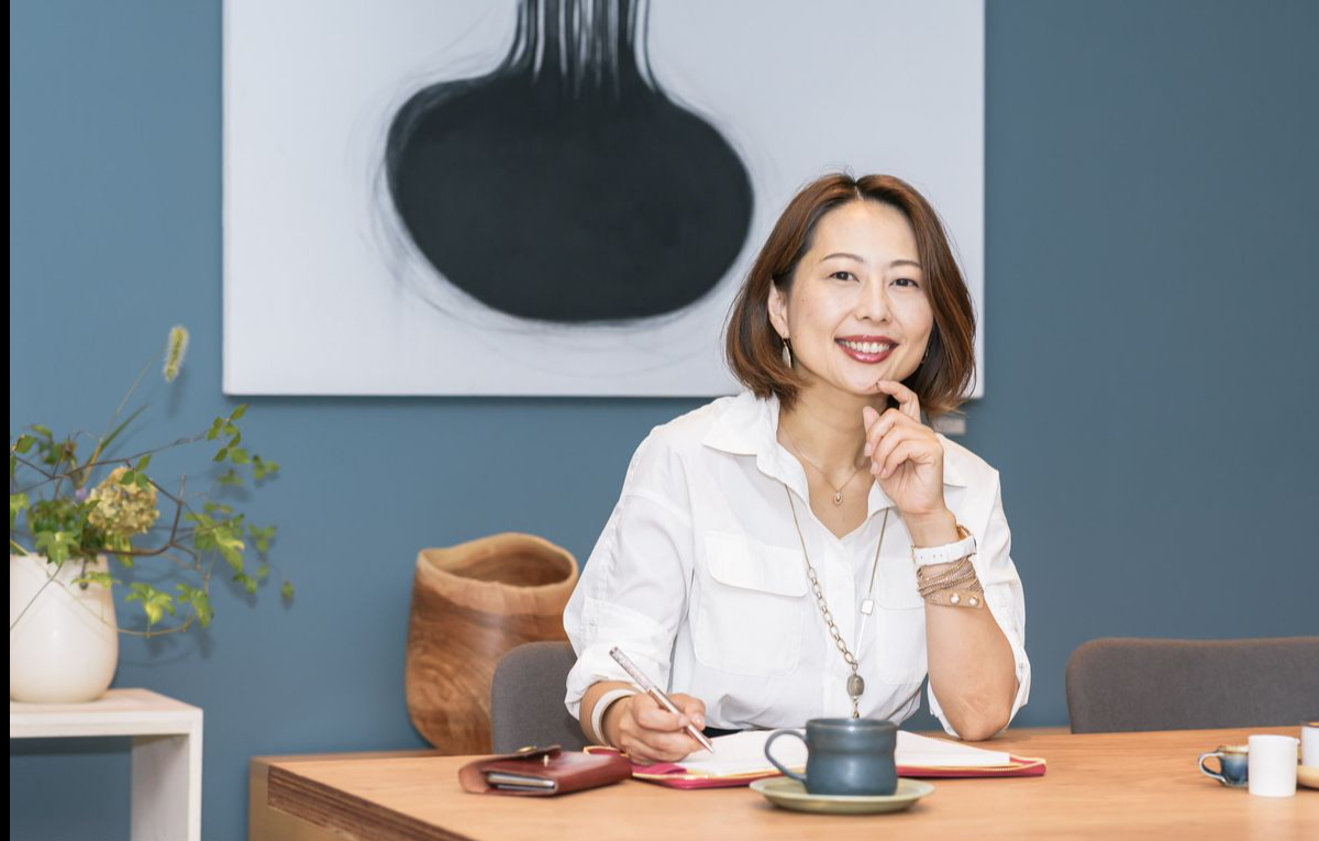 Từ &quot;rơi tự do&quot; đến ổn định: Hành trình 6 tháng vực dậy tài chính của một phụ nữ tuổi 47 - Ảnh 1.