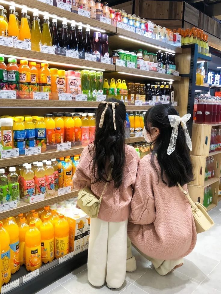 Nhà có cô công chúa Gen Alpha: Mang cả "thần số học" ra để giải thích với mẹ lý do vì sao... không uống nước ép- Ảnh 3. Nhà có cô công chúa Gen Alpha: Mang cả "thần số học" ra để giải thích với mẹ lý do vì sao... không uống nước ép- Ảnh 3.