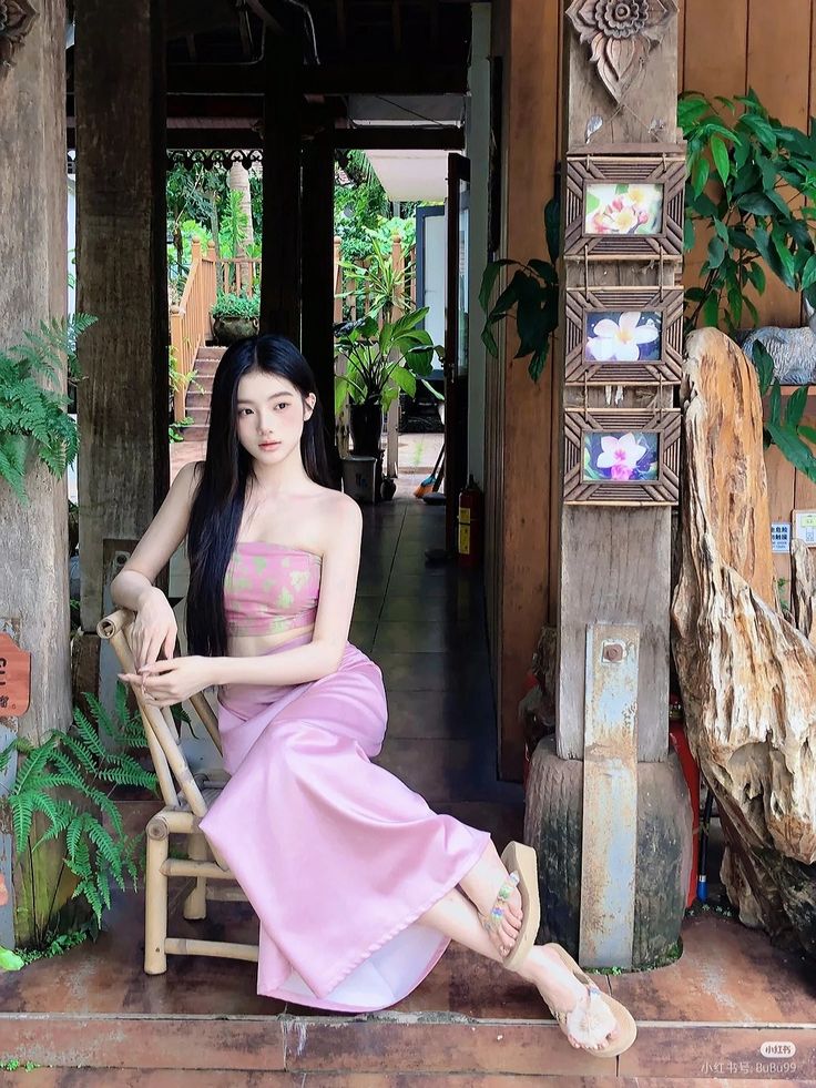 Nửa cuối tháng 8: Cảnh giác với sự xuất hiện của &quot;người thứ 3&quot; cho những cung hoàng đạo này- Ảnh 4.