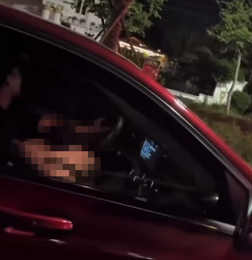 Vụ "clip đôi nam nữ thân mật trong xe Mercedes" ở Ninh Bình: Sở Văn hóa Thể thao vào cuộc - Ảnh 1. Vụ "clip đôi nam nữ thân mật trong xe Mercedes" ở Ninh Bình: Sở Văn hóa Thể thao vào cuộc - Ảnh 1.