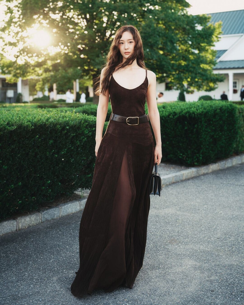 krystal-jung-for-ralph-lauren-new-york-fashion-week-documents-51-175497164409322020130-1754987817975-17549878180411601511660.jpeg