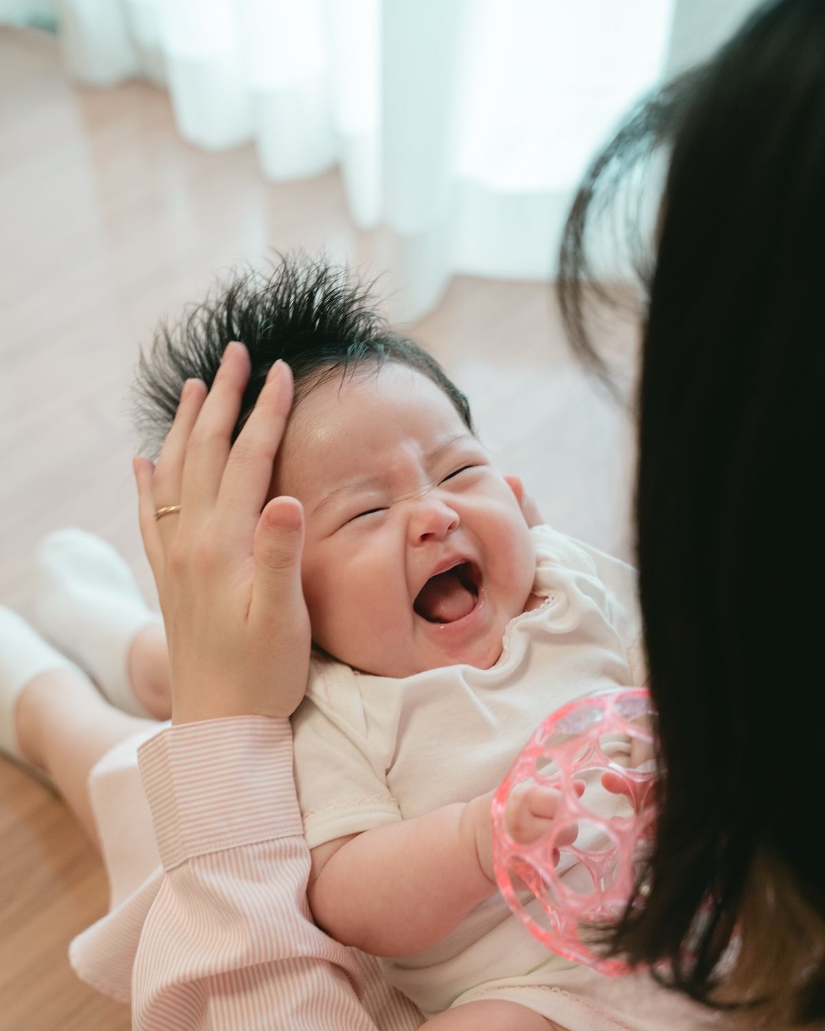 Giải mã 5 hành vi sơ sinh, cha mẹ sẽ hiểu con ngay lập tức- Ảnh 2. Giải mã 5 hành vi sơ sinh, cha mẹ sẽ hiểu con ngay lập tức- Ảnh 2.