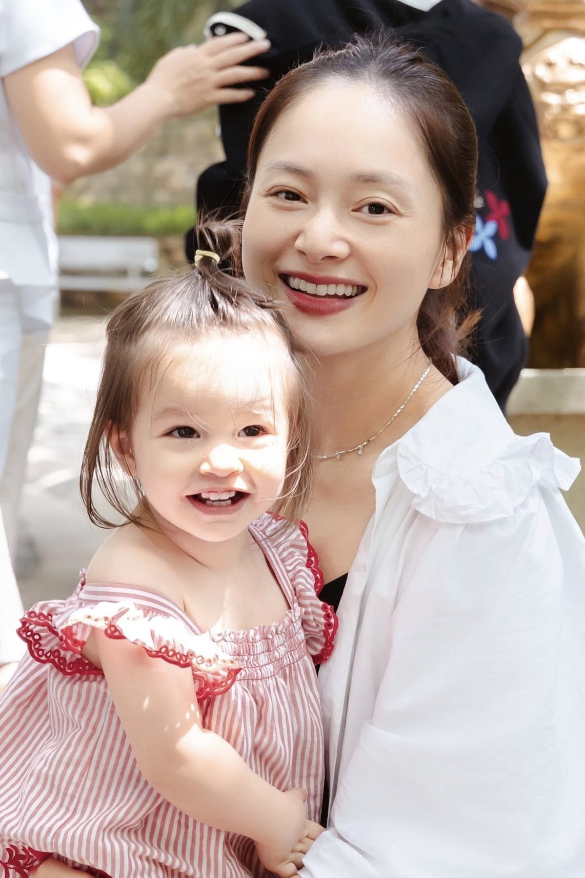 Lan Phương hậu ly hôn chồng Tây: 