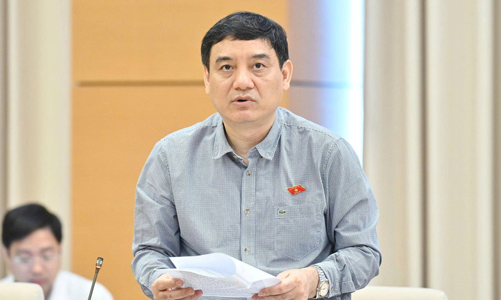 Ủy ban Thường vụ Quốc hội cho ý kiến về giữ hay bỏ thi tốt nghiệp THPT - Ảnh 1. Ủy ban Thường vụ Quốc hội cho ý kiến về giữ hay bỏ thi tốt nghiệp THPT - Ảnh 1.
