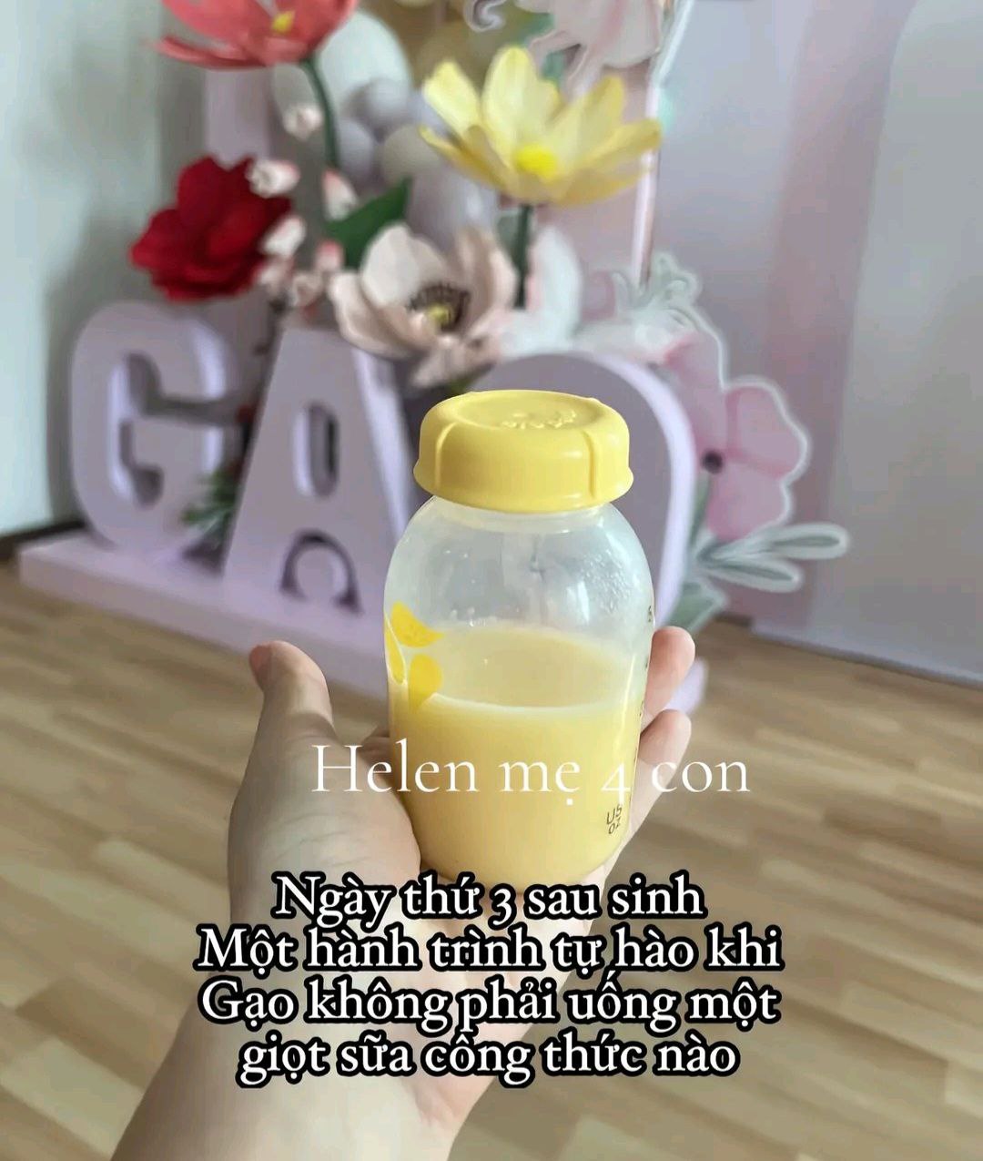 Hot mom Helen Nguyễn chia sẻ hành trình "gọi sữa" cùng Ngô Thanh Vân: Đau đớn vì tắc sữa nhưng mẹ bỉm U50 vẫn cố gắng cho con bú mẹ hoàn toàn- Ảnh 4. Hot mom Helen Nguyễn chia sẻ hành trình "gọi sữa" cùng Ngô Thanh Vân: Đau đớn vì tắc sữa nhưng mẹ bỉm U50 vẫn cố gắng cho con bú mẹ hoàn toàn- Ảnh 4.