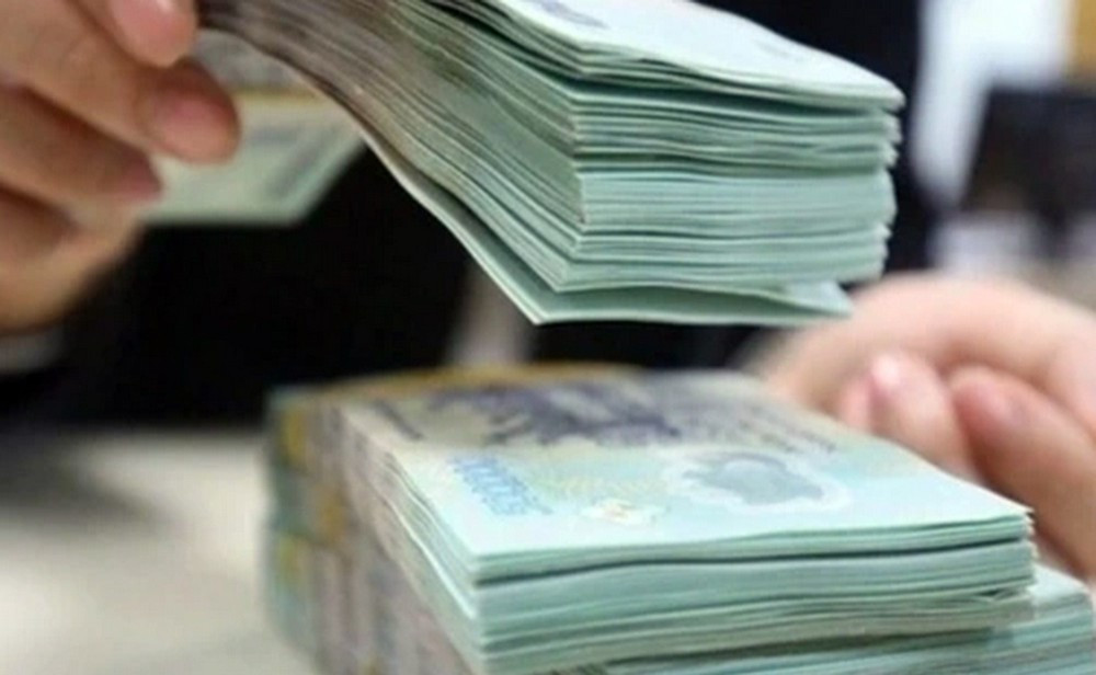 Ngoài tiền lương, viên chức sẽ có thêm 'nguồn thu hợp pháp khác' - Ảnh 1.