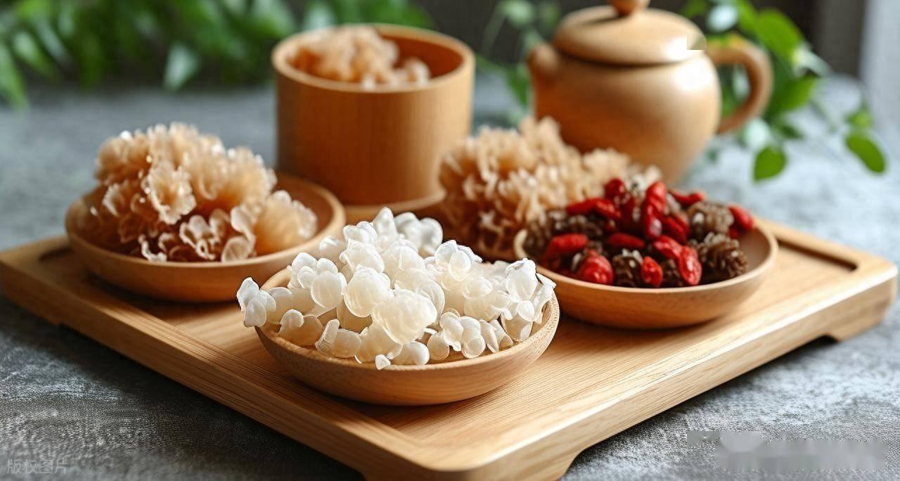 4 loại "thịt dưỡng ẩm" nên ăn vào đầu mùa thu: Bổ dưỡng hơn thịt bò và cừu, đặc biệt dưỡng phổi, ngừa ho rất tốt- Ảnh 1. 4 loại "thịt dưỡng ẩm" nên ăn vào đầu mùa thu: Bổ dưỡng hơn thịt bò và cừu, đặc biệt dưỡng phổi, ngừa ho rất tốt- Ảnh 1.