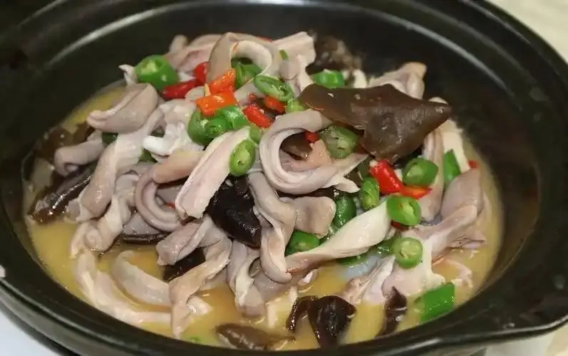khong-co-tieu-de-175514879557330799593-1755183374425-17551833746321576286157.png