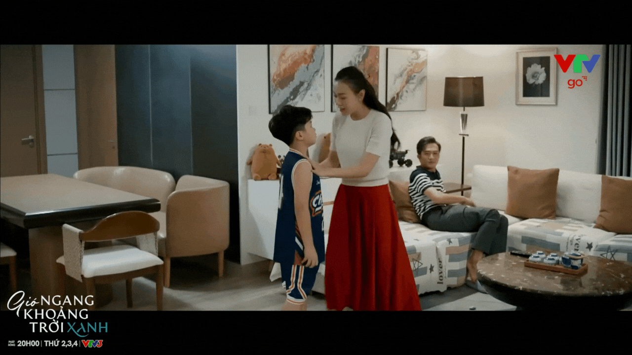Phương Oanh tái xuất phim Việt giờ vàng: Chưa bàn tới diễn xuất, nhưng nhìn khí chất phu nhân giám đốc sang chảnh tràn màn hình là muốn xem ngay- Ảnh 3.