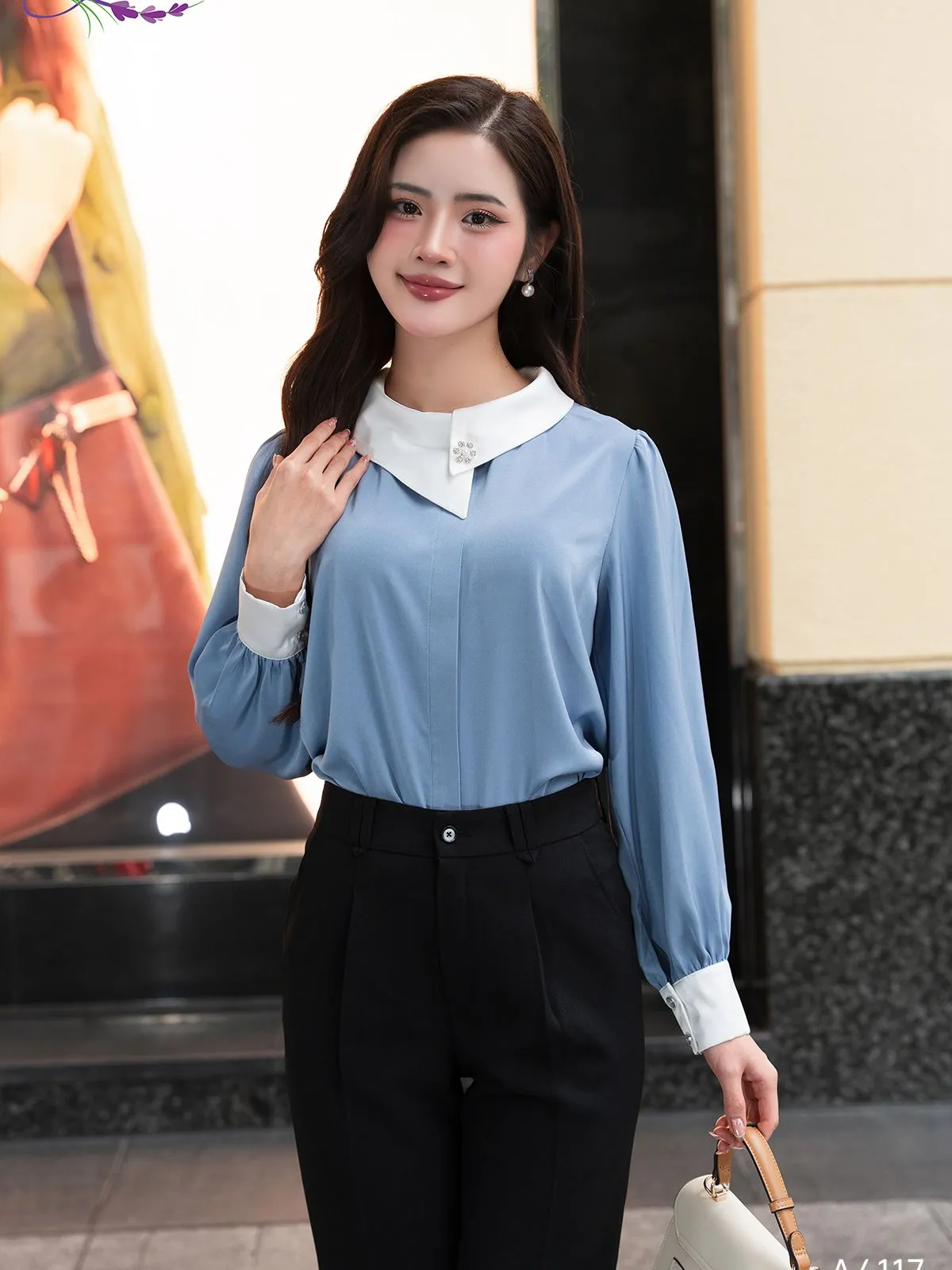 Phương Oanh thăng hạng phong cách, có cả loạt set đồ công sở đẹp mê trong phim mới - Ảnh 12.