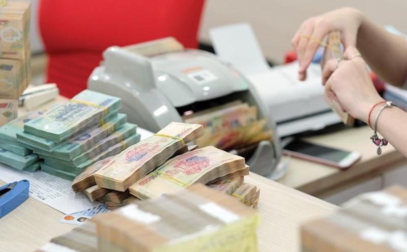 Lãi suất tiết kiệm sẽ diễn biến thế nào trong những tháng cuối năm? - Ảnh 1. Lãi suất tiết kiệm sẽ diễn biến thế nào trong những tháng cuối năm? - Ảnh 1.