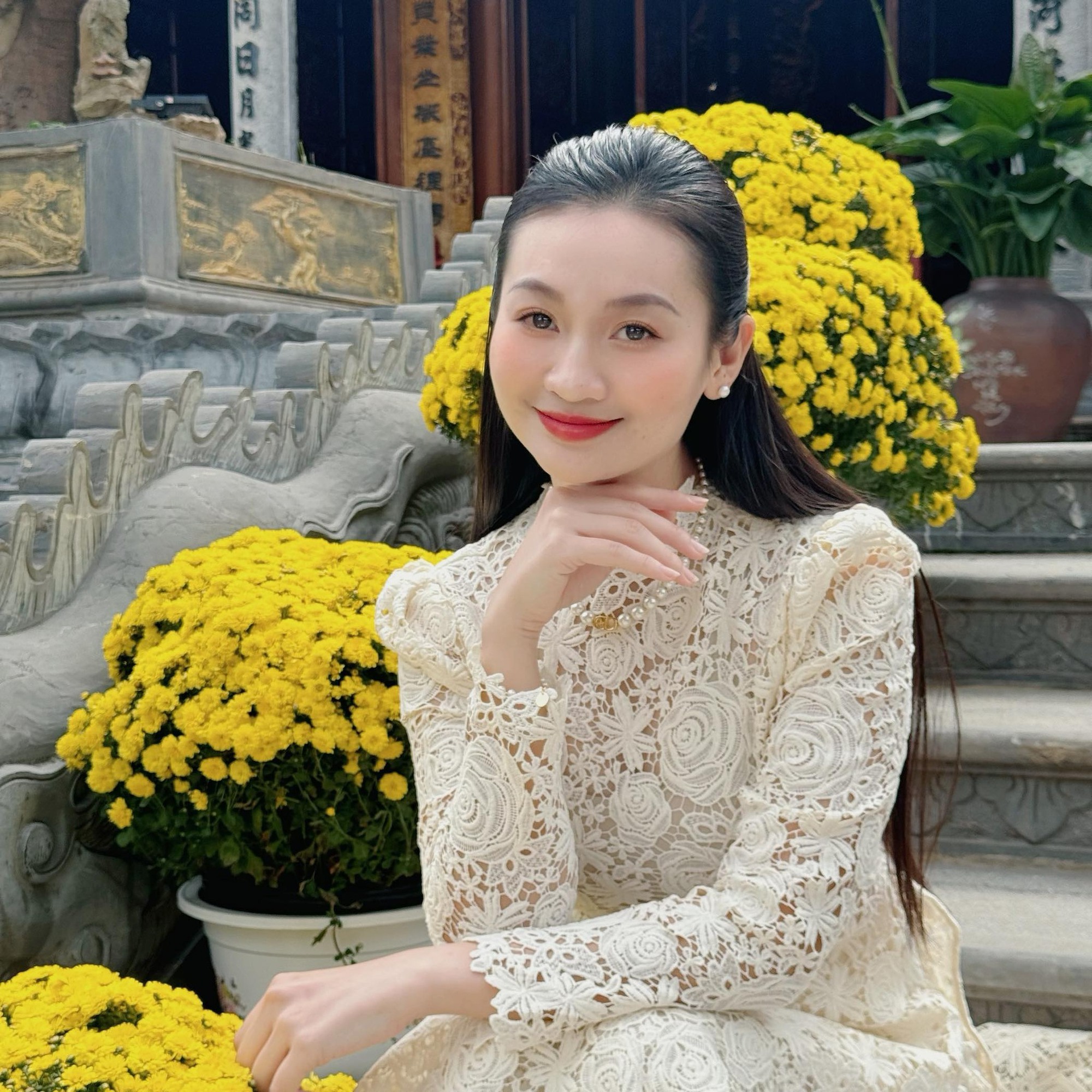 Đại uý Công an xinh đẹp, giỏi võ &quot;quật ngã&quot; quái xế ở Hồ Gươm: Tôi vẫn còn độc thân - Ảnh 11.