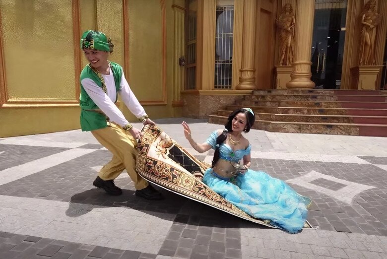 Thí sinh Miss Grand khoe vòng 1 ngồn ngộn khiến dân tình nhức mắt- Ảnh 6.