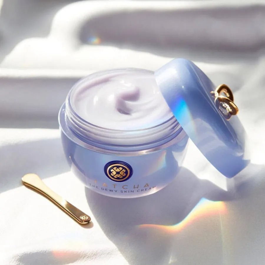 kem-duong-am-tatcha-the-dewy-ski-1755145651917305190528-1755236477645-17552364777721221393497.jpg