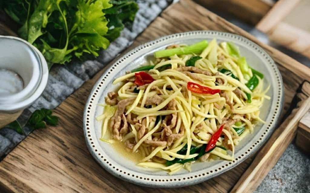 Vào mùa thu, nên ăn nhiều hơn 3 loại rau &quot;vàng&quot; này: Tươi ngon, đúng mùa, lại còn bổ dưỡng