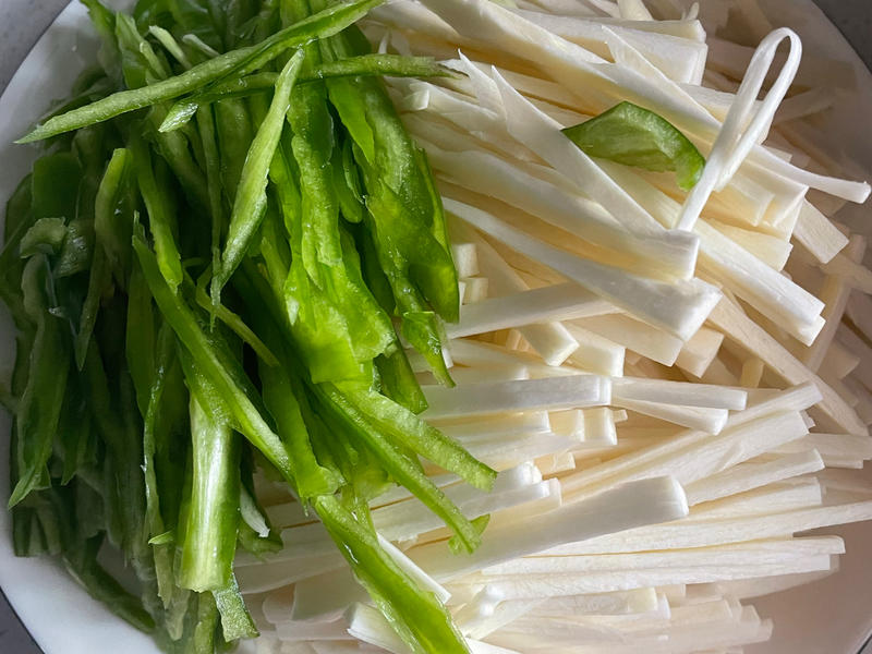 Vào mùa thu, nên ăn nhiều hơn 3 loại rau &quot;vàng&quot; này: Tươi ngon, đúng mùa, lại còn bổ dưỡng - Ảnh 2.