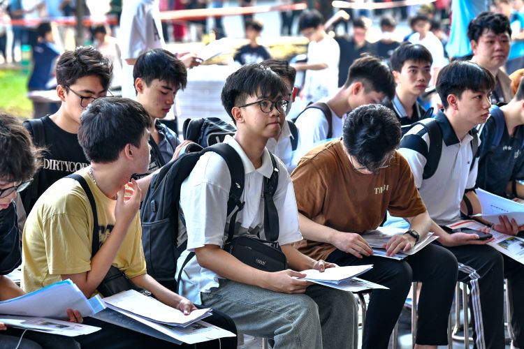Người từng trải thật lòng khuyên các sinh viên năm nhất: 20 điều cần làm khi bước chân vào ĐH, đặc biệt điều số 8 - Ảnh 2.