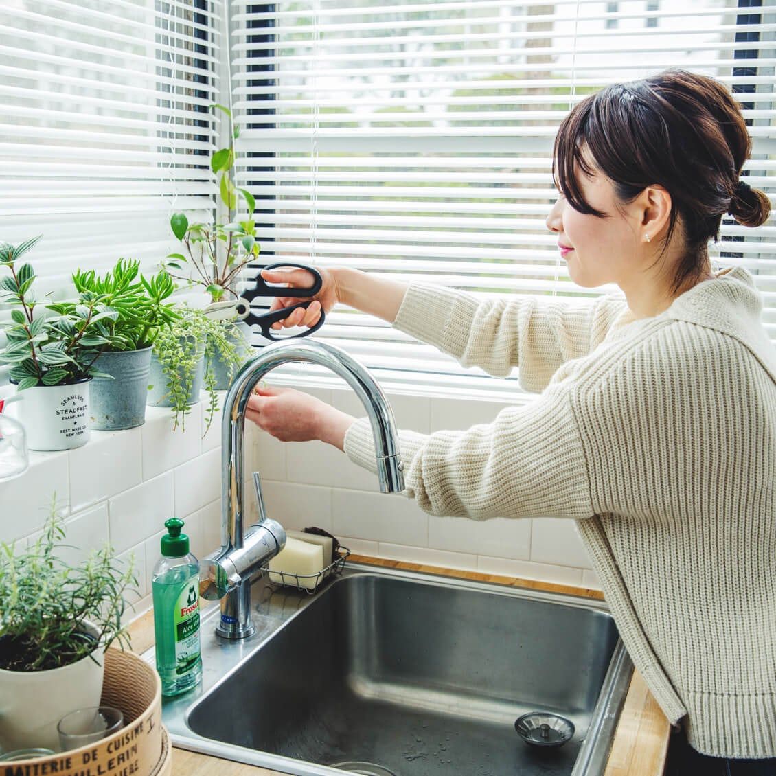 Mẹ Hà Nội chia sẻ: Sau khi bán căn hộ hướng Tây và chuyển sang hướng Đông, tôi mới thấy khác biệt rõ rệt dù ở cùng một tầng - Ảnh 5. Mẹ Hà Nội chia sẻ: Sau khi bán căn hộ hướng Tây và chuyển sang hướng Đông, tôi mới thấy khác biệt rõ rệt dù ở cùng một tầng - Ảnh 5.