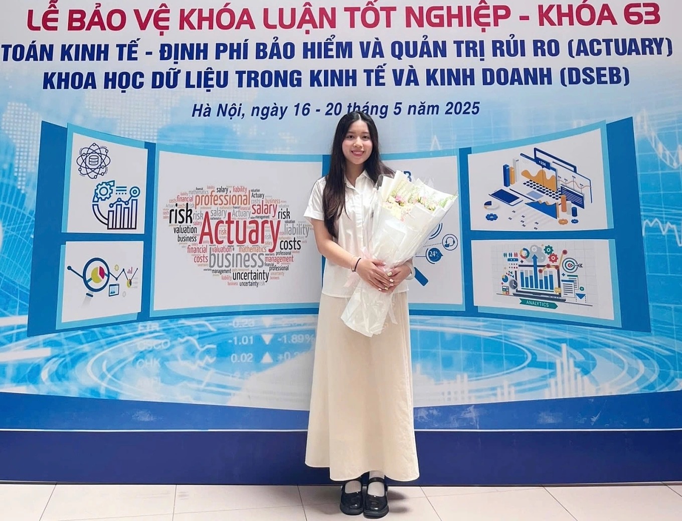 1 nữ sinh 2003 vừa làm nên lịch sử 70 năm mới có 1 lần của NEU - Ảnh 1.