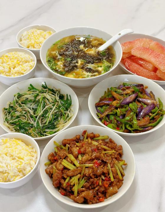 Gợi ý 7 thực đơn cơm tối 3 món mặn 1 món canh ngon mê, nấu nhanh trong 30 phút - Ảnh 4. Gợi ý 7 thực đơn cơm tối 3 món mặn 1 món canh ngon mê, nấu nhanh trong 30 phút - Ảnh 4.