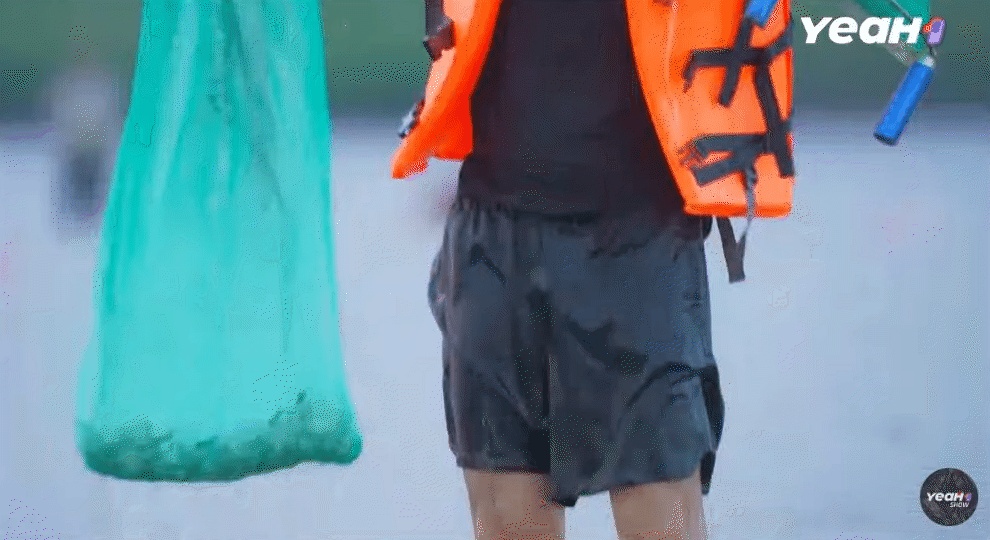 'Gia đình Haha' tập 10: Cười nghiêng ngả với 'vũ điệu cào nghêu', Ái Phương thu hoạch đầy tay, Duy Khánh liều mình 'còn nước còn tát'- Ảnh 19.