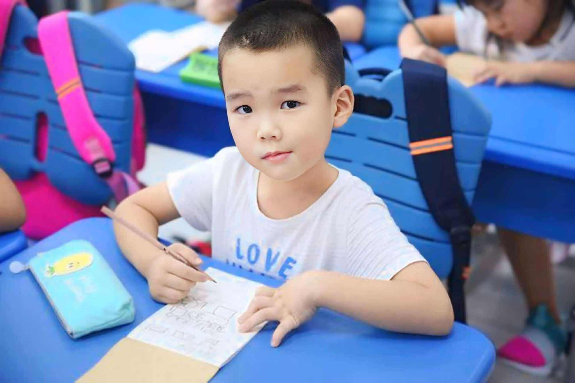3 món đồ bố mẹ hay dùng cho con nhất: Nếu có 1 trong số đó, bạn cần thay đổi gấp- Ảnh 1.